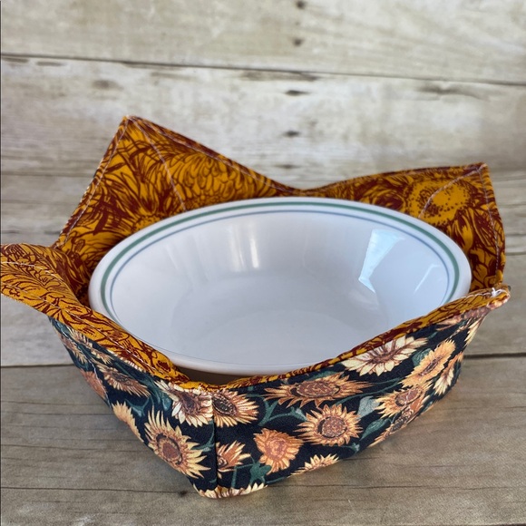 Microwave Bowl Cozy Sunflowers Reversible Fabric Bowl - Picture 4 of 8